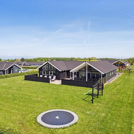 Luxury House With Pool - By Traum Holiday home Bogense