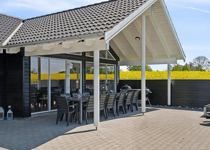 Luxury House With Pool - By Traum Bogense